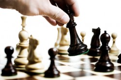 chess-kings-move-250x165