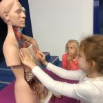 Daugavpils inovāciju centrā izglītojoša nodarbība "Magnēti"