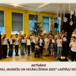 Saldējuma kokteilis ar skolas direktori